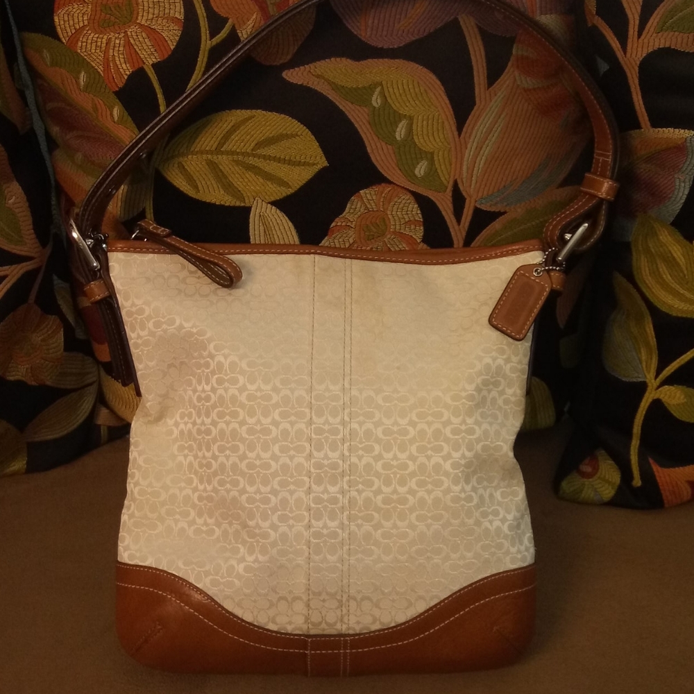 Coach Signature Bag